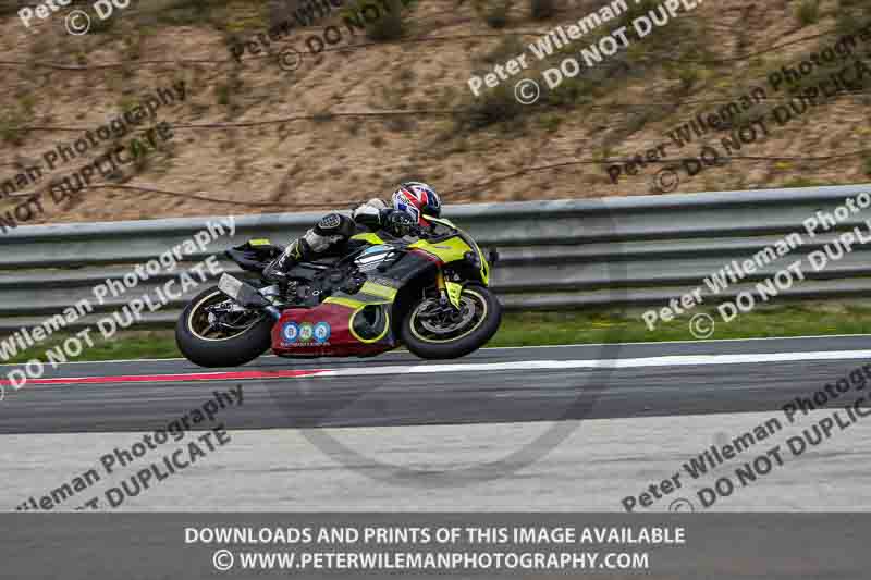 cadwell no limits trackday;cadwell park;cadwell park photographs;cadwell trackday photographs;enduro digital images;event digital images;eventdigitalimages;navarra;no limits trackdays;peter wileman photography;racing digital images;trackday digital images;trackday photos